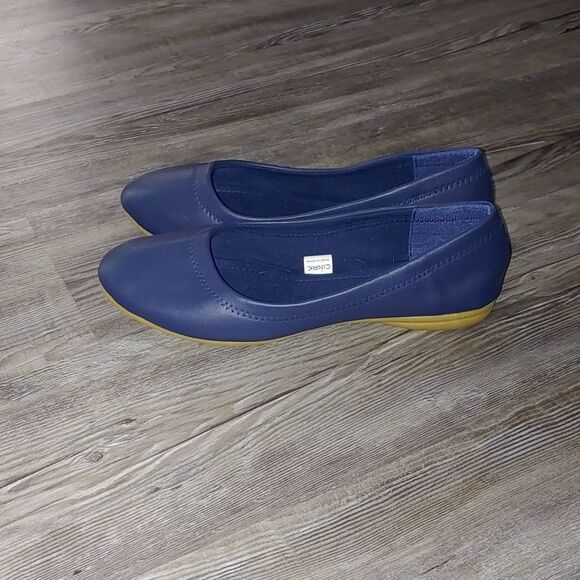 Cinak navy flat slip ons Sz 10 EUC - Picture 3 of 7